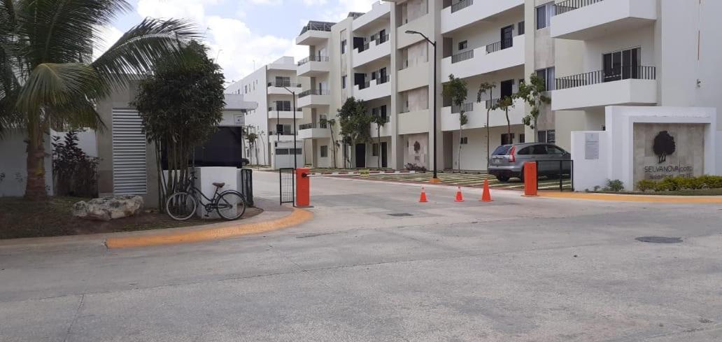 Amplio Y Confortable Apartamento En Playa Del Carmen Exterior photo